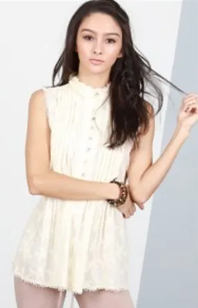 Ruff Collar Button Up Top